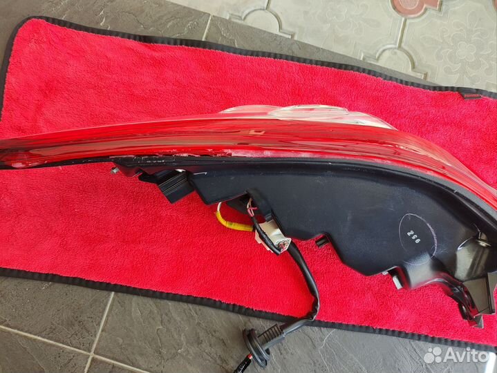 Задний фонарь