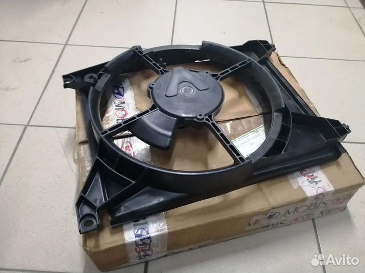 Новый диффузор вентилятора Kia Opirus