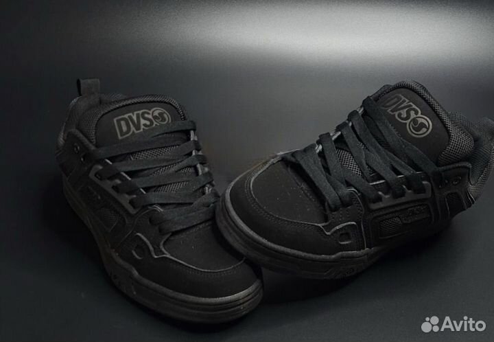 Кроссовки дутыши DVS Men's Comanche Sneaker