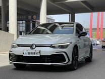 Volkswagen Golf 1.4 AT, 2021, 28 000 км, с пробегом, цена 2 215 000 руб.