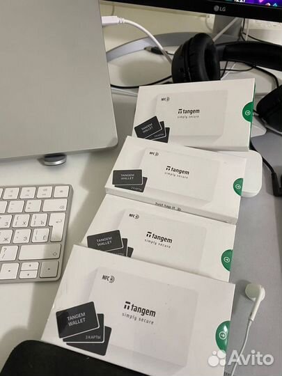 Tangem Wallet криптовалютный кошелёк
