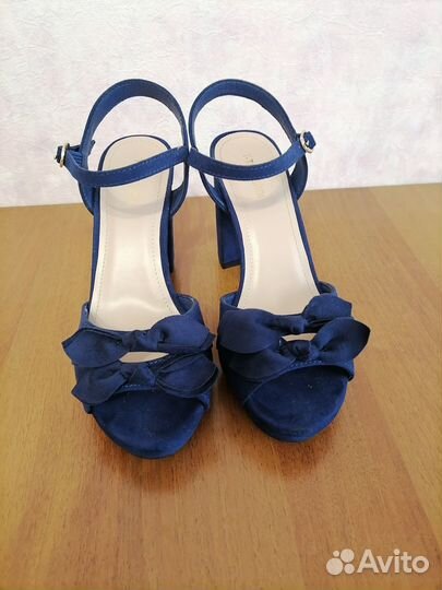Босоножки 37 размер