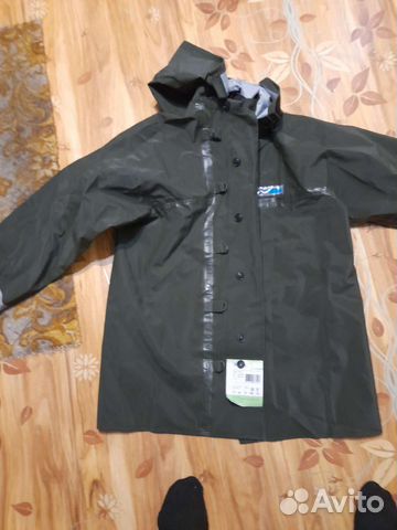 Водозащитный костюм