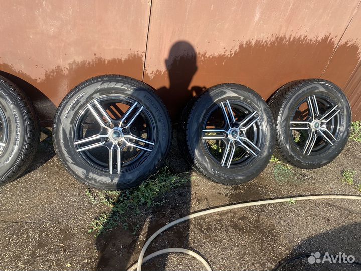 Nokian Tyres Hakkapeliitta R2 195/65 R15 120C