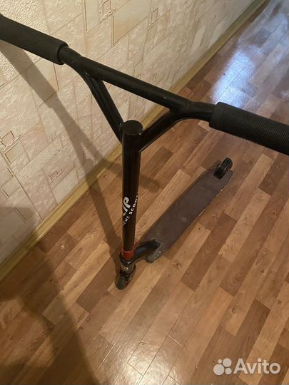 Самокат Трюковой RGX трюковый flip 2.0 HIC