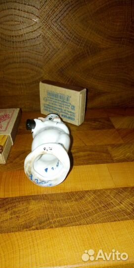 Молодая Свинья Играет На Дудочке.Из СССР