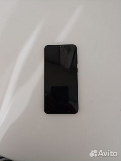 Samsung Galaxy A10, 4/32 ГБ