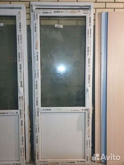 Двери пластиковые бу