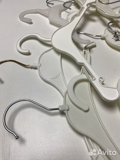 Вешалки детские пакетом