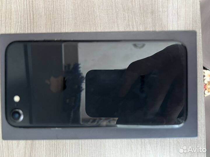 iPhone 8