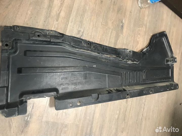 Защита днища кузова левая Bmw X6 E71 N54