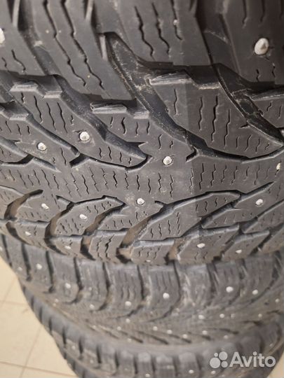 Nokian Tyres Hakkapeliitta 9 SUV 285/60 R18 116T