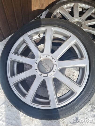 Комплект дисков и шин R20 для Audi (4E0601025AF)