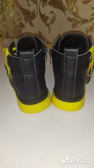 Ботинки для девочки