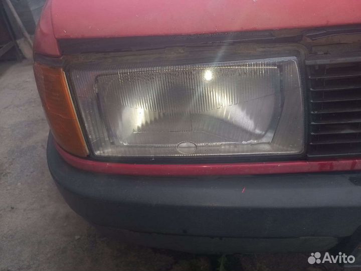Фары audi 80 б3