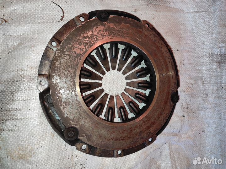 Корзина сцепления мазда 626