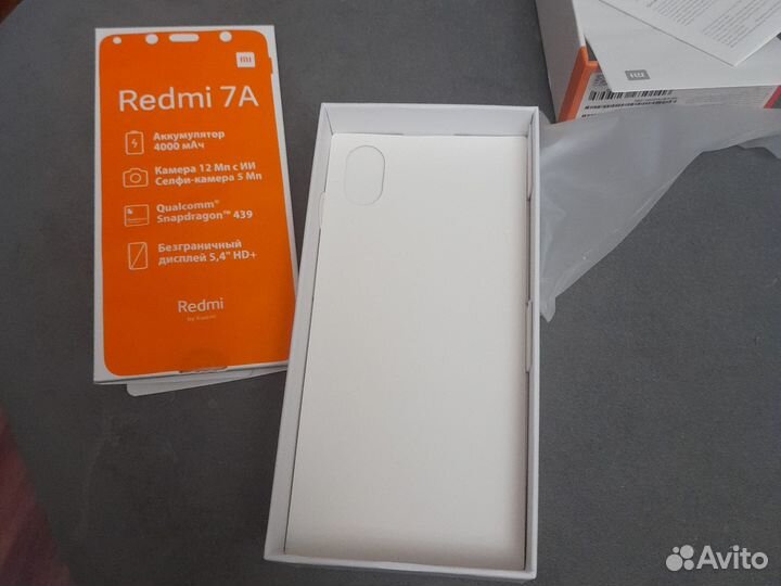 Xiaomi Redmi 7A, 2/16 ГБ