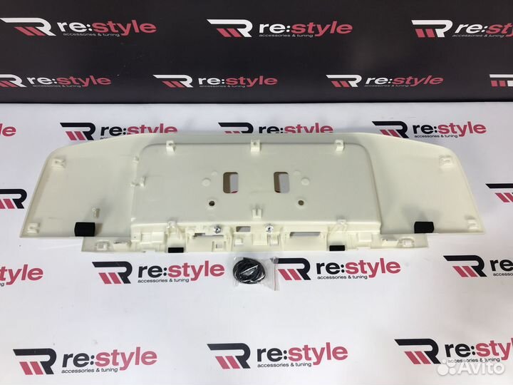 Накладка под номер Toyota Land Cruiser Prado 150