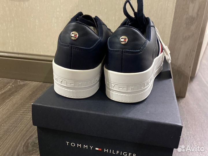 Кеды женские кожа 38 tommy hilfiger