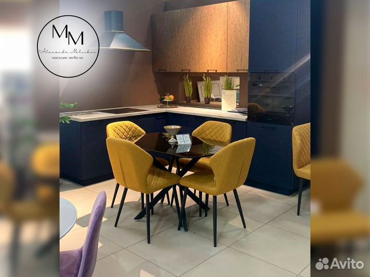 Кухонный гарнитур в дом