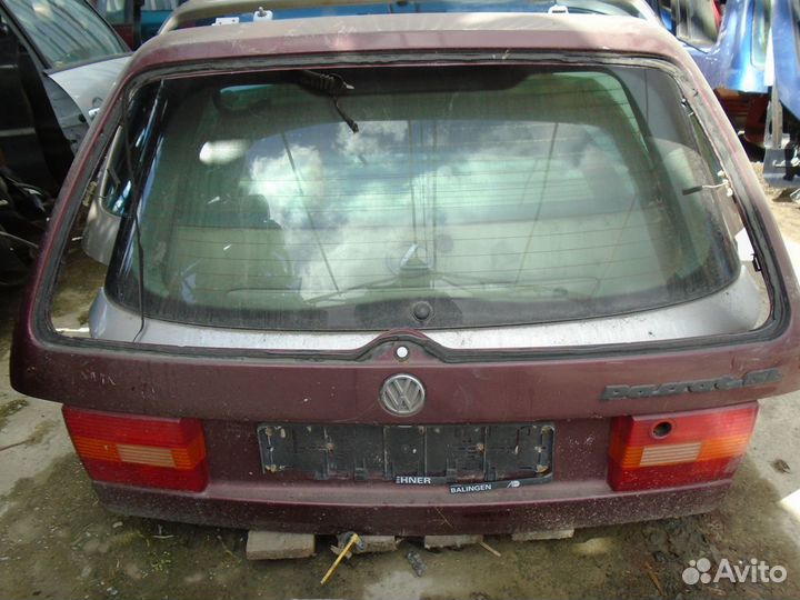 Крышка багажника Фольксваген Б-4 без стекла