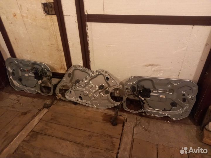 Комплект дверных карт на форд фокус 2