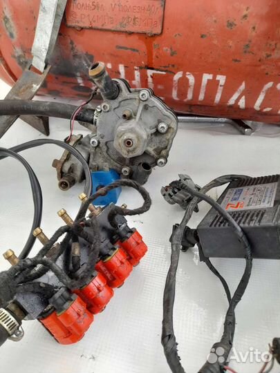 Гбо 4-е поколение. комплект.стояло на ваз 2107