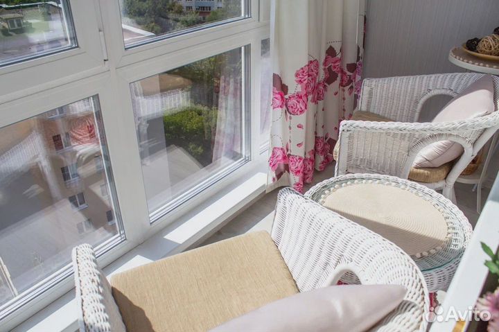 Остекление балконов и лоджий, Утепление и отделка