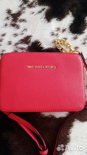 Кросбоди Майкл Корс. Новая