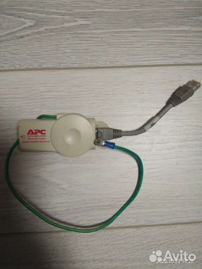 Устройство защиты APC pnet1gb