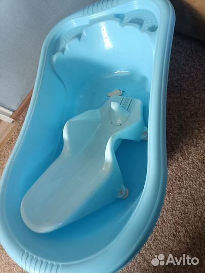 Ванночка для купания с горкой