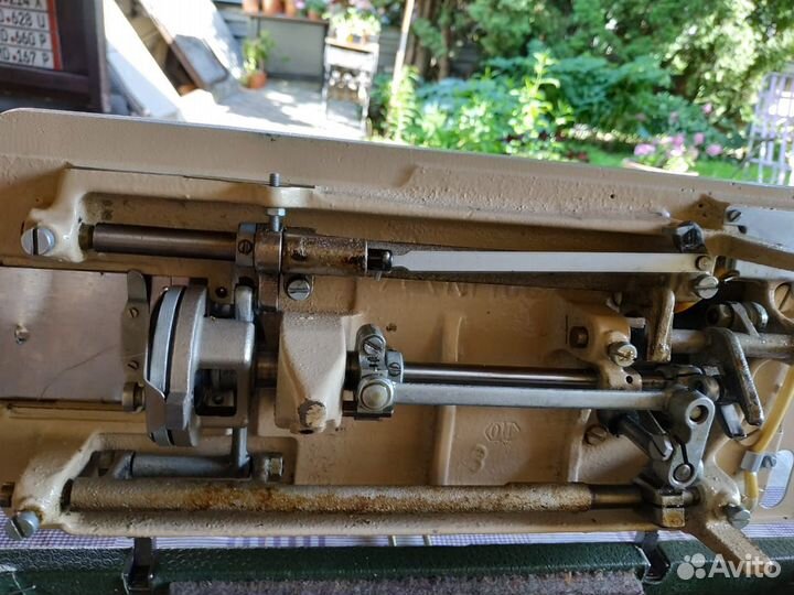 Швейная машина Radom