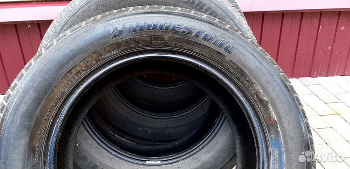 Bridgestone Dueler 684 225/65 R17