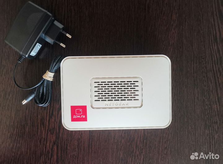 WiFi роутер Netgear N300 с USB портом