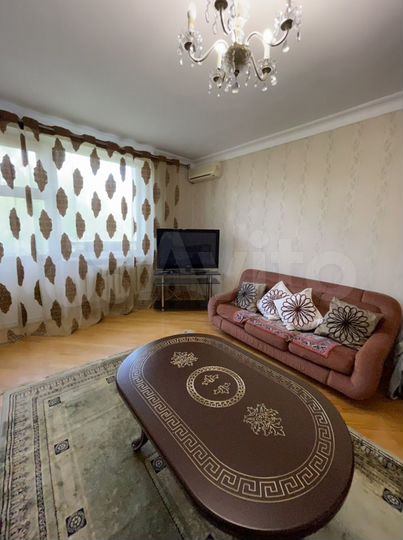 2-к. квартира, 70 м², 4/5 эт.