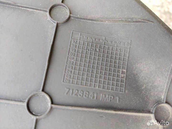 Накладка на торпедо Opel Astra G хетчбек 1.6I 1998