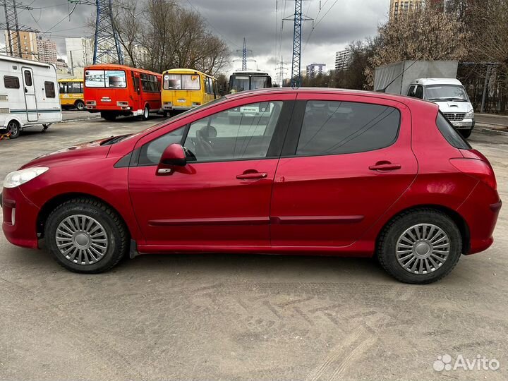 Peugeot 308 1.6 МТ, 2010, 165 000 км