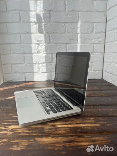 Apple MacBook Pro 13 Late 2011 4гб/240гб/i5