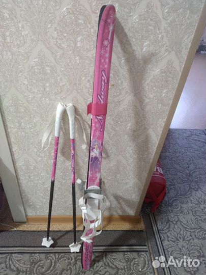 Беговые лыжи