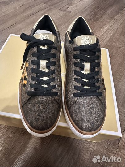 Michael Kors кожаные кеды 37 новые
