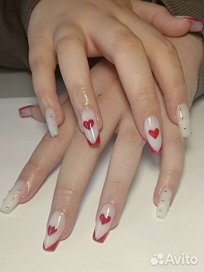 Маникюр на дому