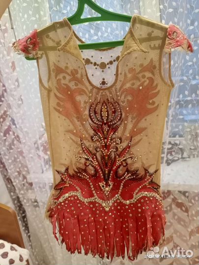 Купальник для художественной гимнастики