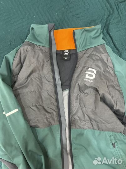 Лыжный разминочный костюм bjorn daehlie