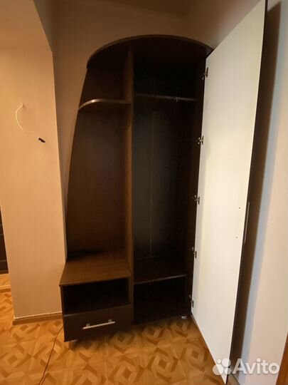Шкаф в прихожую бу