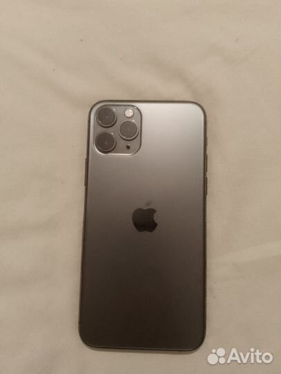iPhone 11 Pro, 64 ГБ