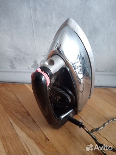 Электроутюг СССР большевик