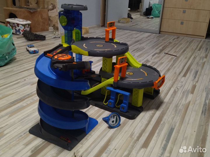 Трек парковка гараж elc