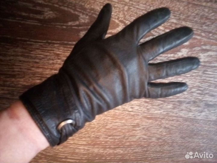 Перчатки женские кожаные