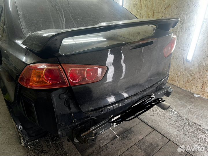 Крышка багажника mitsubishi lancer 10