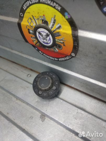 Переключатель света фар Opel Corsa D